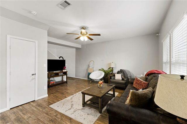 1253 Canyon Creek Circle, College Station, TX 77840