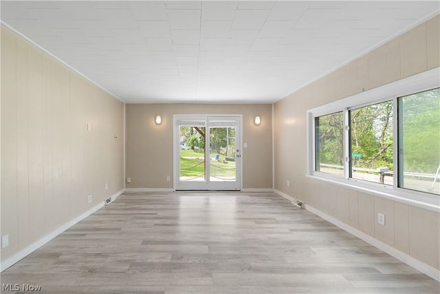 3771 S Turkeyfoot Road, New Franklin, OH 44319