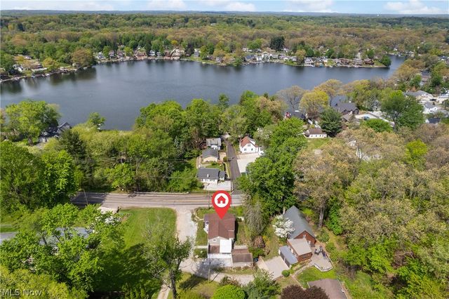3771 S Turkeyfoot Road, New Franklin, OH 44319