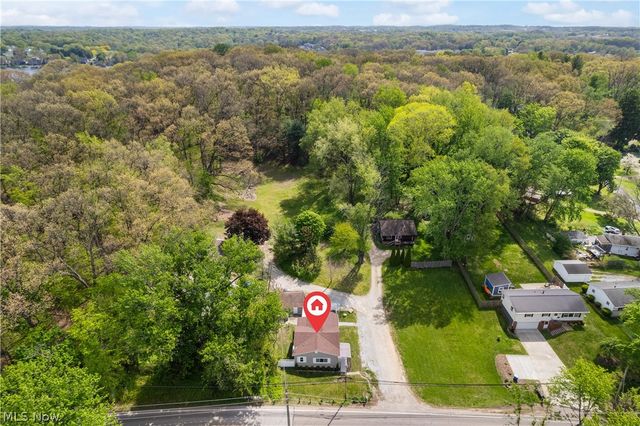 3771 S Turkeyfoot Road, New Franklin, OH 44319