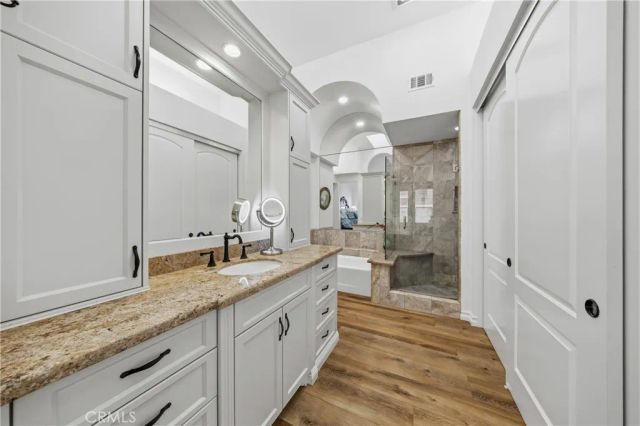 38648 Bears Paw Dr., Murrieta, CA 92562