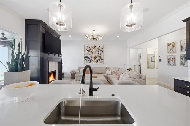 18437 Austin Place, Edmond, OK 73012