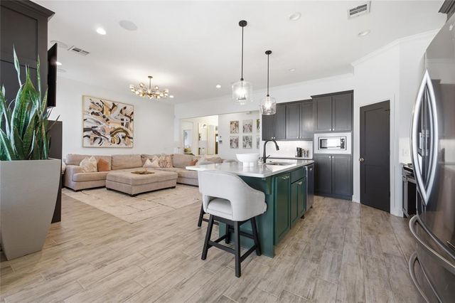 18437 Austin Place, Edmond, OK 73012