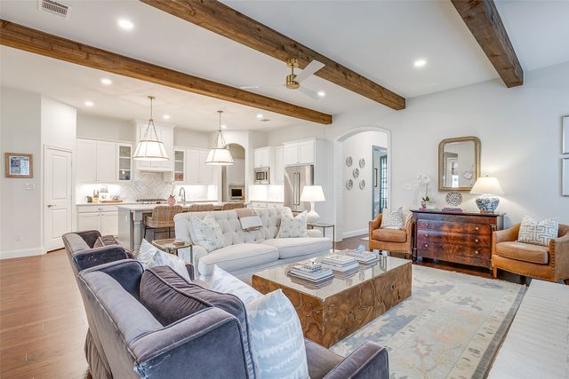 560 Point Vista Drive, Aledo, TX 76008