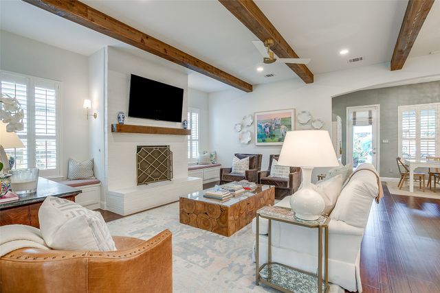 560 Point Vista Drive, Aledo, TX 76008