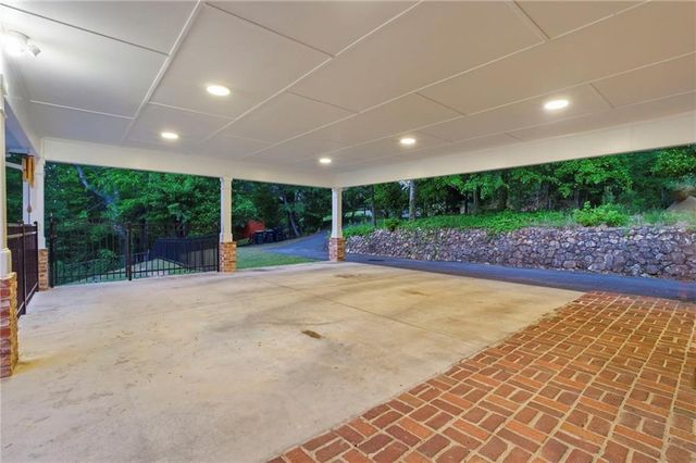 513 E 11th Street SE, Rome, GA 30161