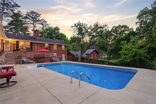513 E 11th Street SE, Rome, GA 30161