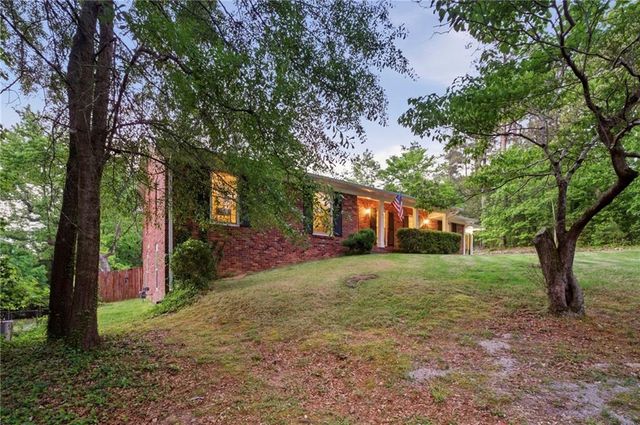513 E 11th Street SE, Rome, GA 30161