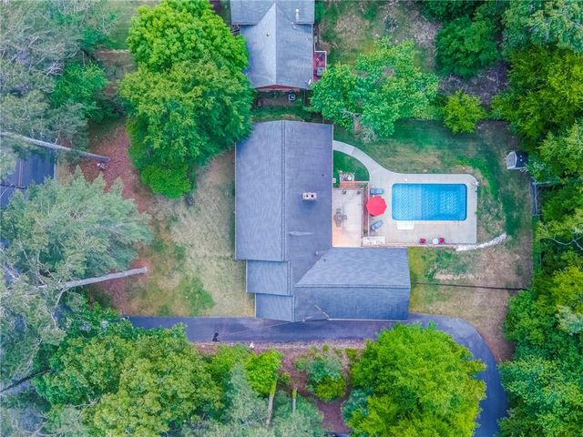 513 E 11th Street SE, Rome, GA 30161
