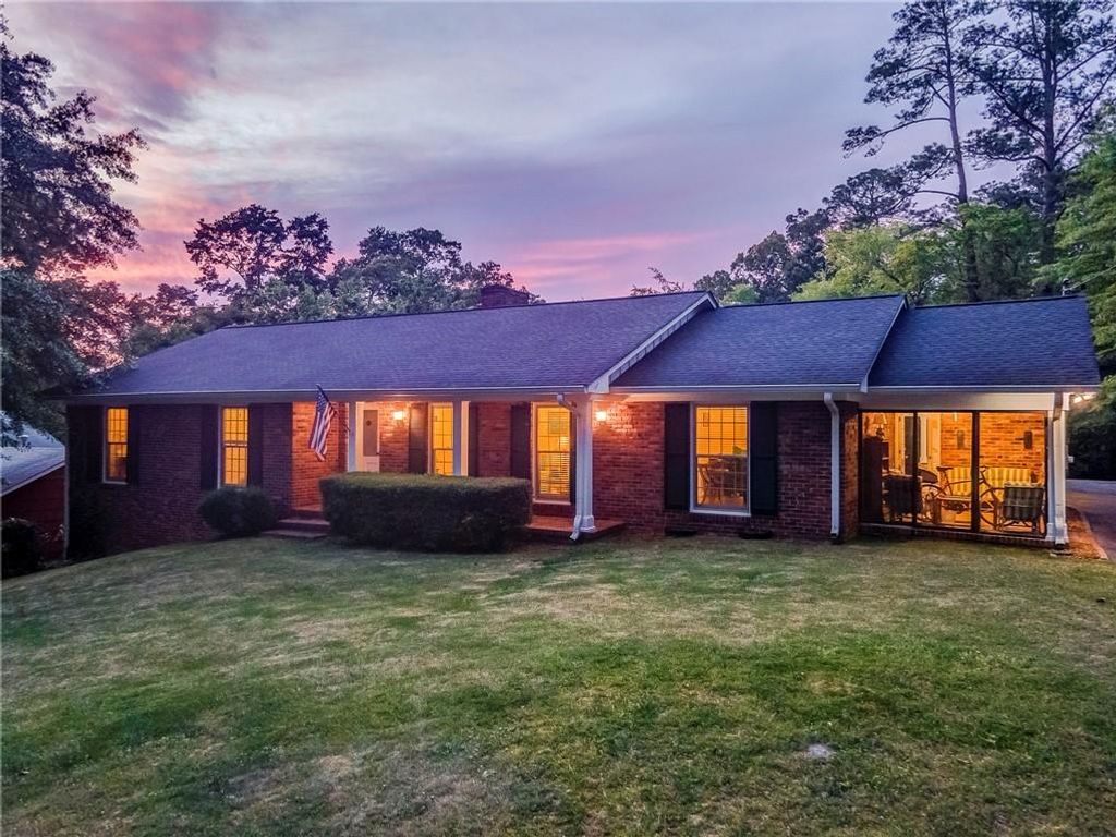 513 E 11th Street SE, Rome, GA 30161