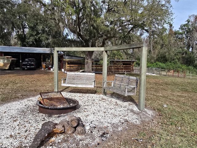 204 S ORANGE AVENUE, Fort Meade, FL 33841