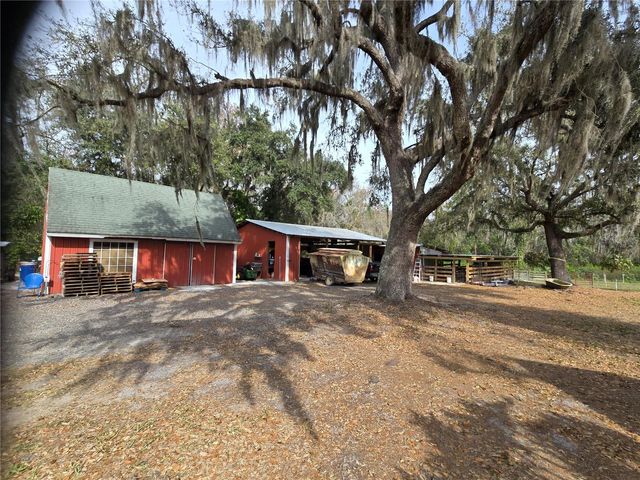 204 S ORANGE AVENUE, Fort Meade, FL 33841