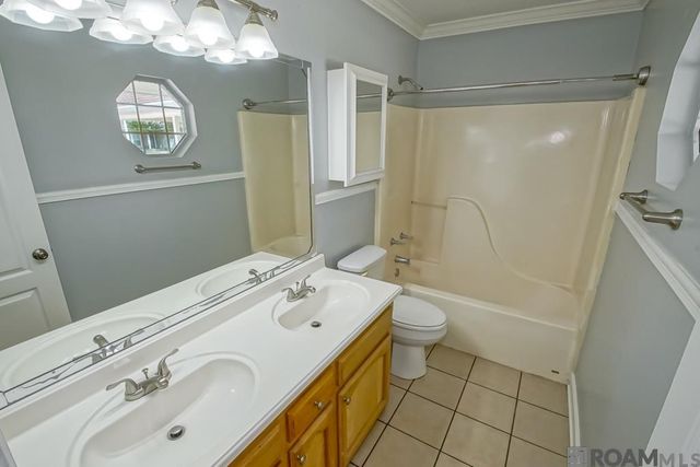 1305 Asphodel Dr, St Gabriel, LA 70776