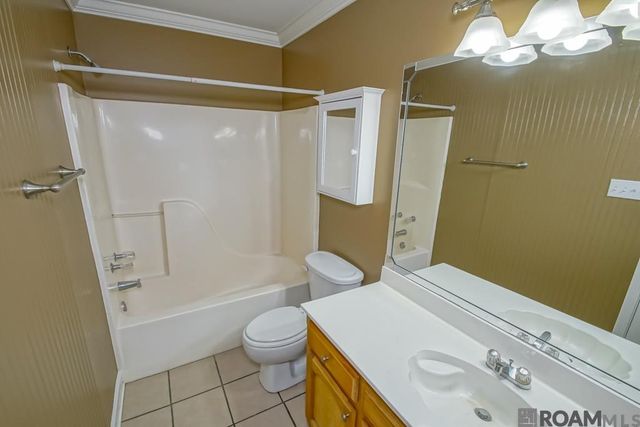 1305 Asphodel Dr, St Gabriel, LA 70776