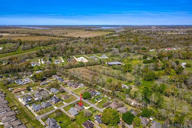 1305 Asphodel Dr, St Gabriel, LA 70776