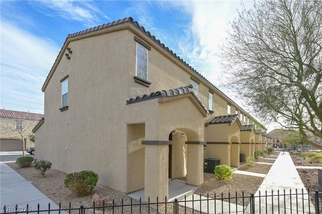 5202 Dubris Drive, Las Vegas, NV 89115