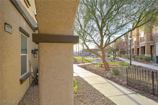 5202 Dubris Drive, Las Vegas, NV 89115
