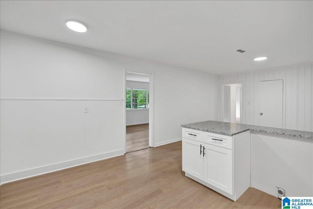 940 NELSON PLACE, Birmingham, AL 35215