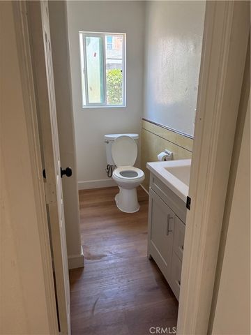 20726 Seine, Lakewood, CA 90715