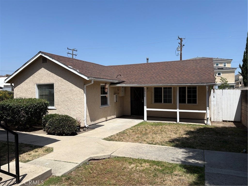 20726 Seine, Lakewood, CA 90715