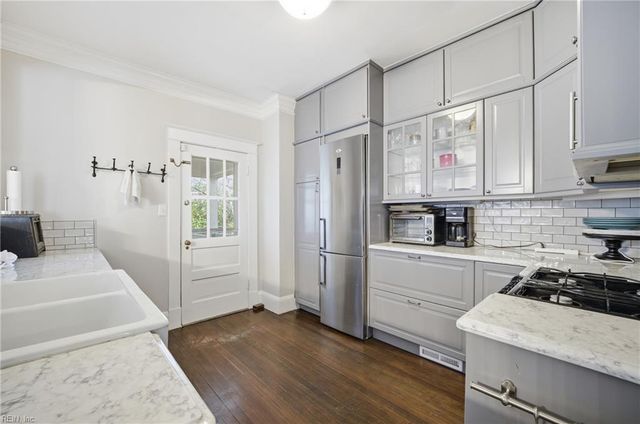 4105 Columbus AVE, Norfolk, VA 23504