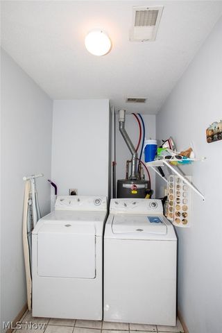 695 E Western Reserve Road, Poland, OH 44514