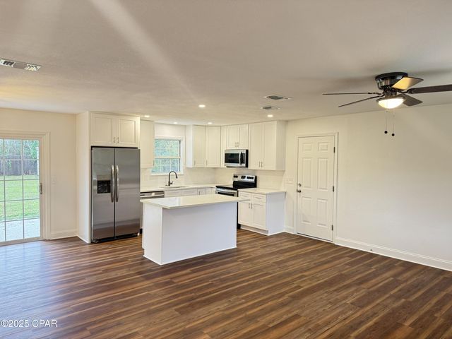 312 Missouri Avenue, Lynn Haven, FL 32444