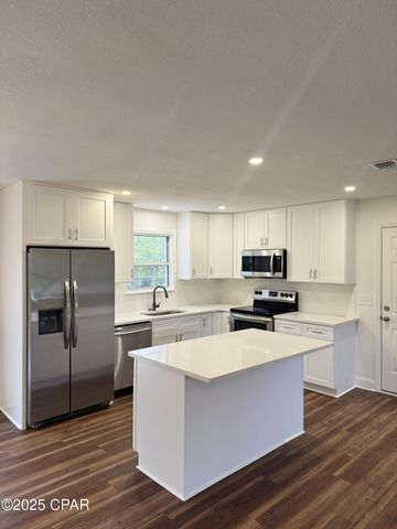 312 Missouri Avenue, Lynn Haven, FL 32444