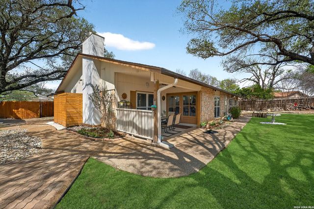 6522 Waterfall, San Antonio, TX 78239