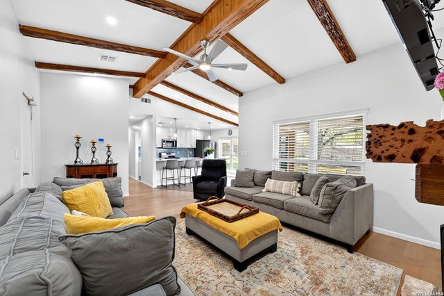 6522 Waterfall, San Antonio, TX 78239