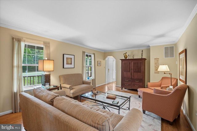 694 PONDS WOOD RD, Huntingtown, MD 20639