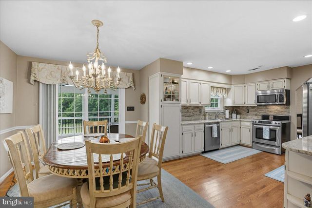 694 PONDS WOOD RD, Huntingtown, MD 20639