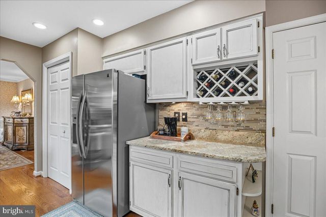 694 PONDS WOOD RD, Huntingtown, MD 20639