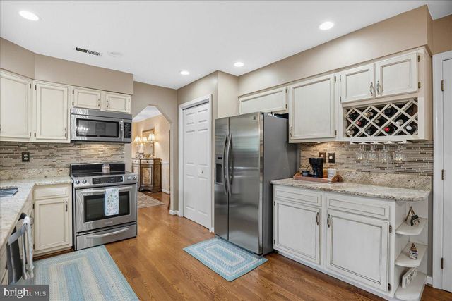 694 PONDS WOOD RD, Huntingtown, MD 20639