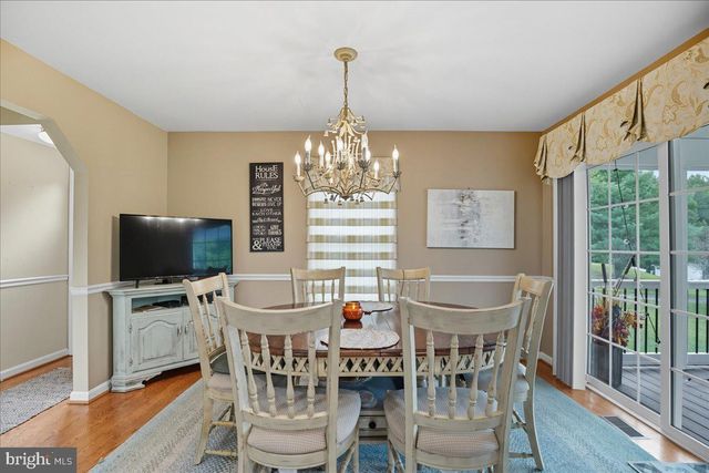 694 PONDS WOOD RD, Huntingtown, MD 20639