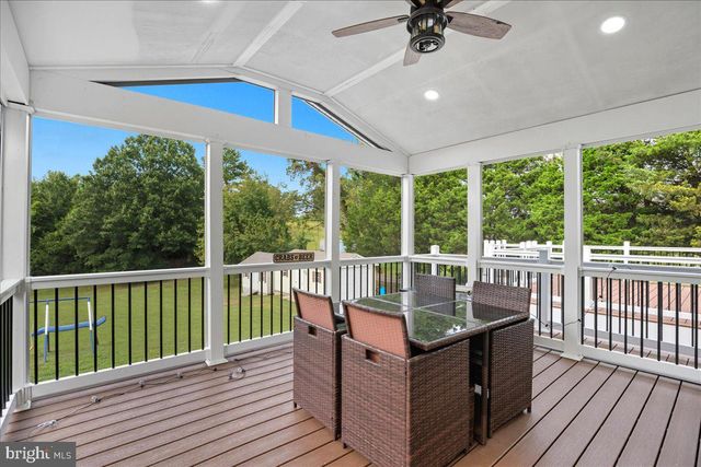 694 PONDS WOOD RD, Huntingtown, MD 20639