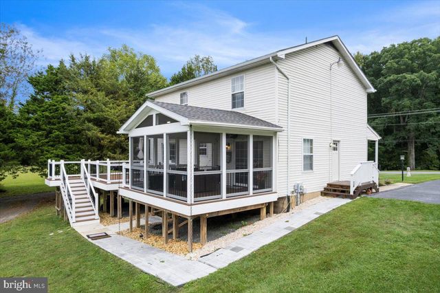 694 PONDS WOOD RD, Huntingtown, MD 20639