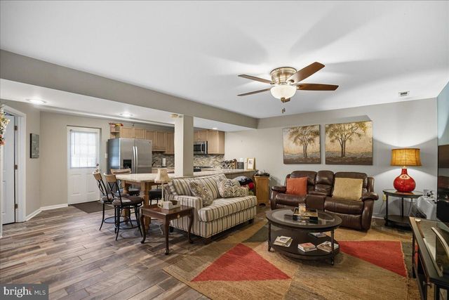 694 PONDS WOOD RD, Huntingtown, MD 20639