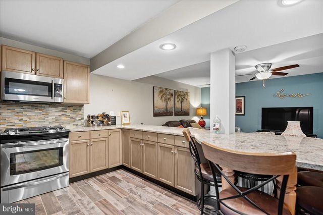 694 PONDS WOOD RD, Huntingtown, MD 20639