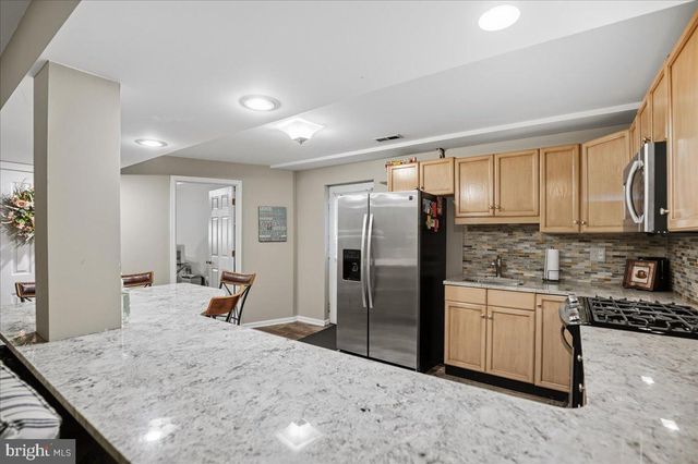 694 PONDS WOOD RD, Huntingtown, MD 20639