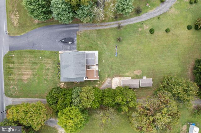 694 PONDS WOOD RD, Huntingtown, MD 20639