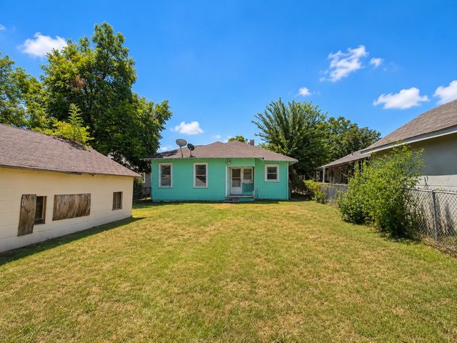 707 W Brooklyn Avenue, Dallas, TX 75208