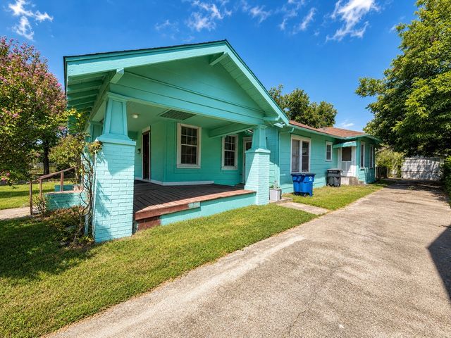 707 W Brooklyn Avenue, Dallas, TX 75208