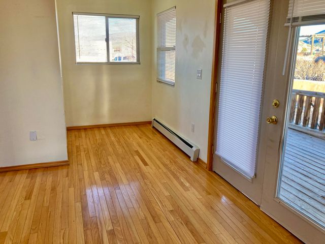 493 Calle Palomita Court, Taos, NM 87571