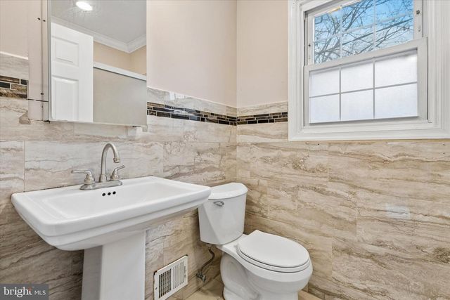 4150 ORANGEMANS RD, Hatboro, PA 19040