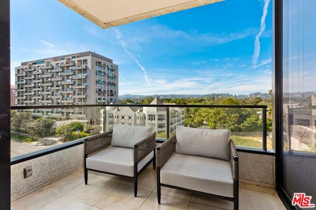 10350 Wilshire Boulevard 702, Los Angeles, CA 90024