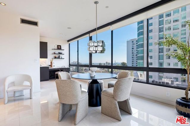 10350 Wilshire Boulevard 702, Los Angeles, CA 90024