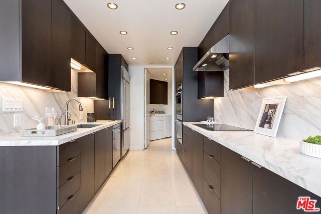 10350 Wilshire Boulevard 702, Los Angeles, CA 90024