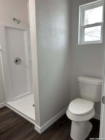 543 Hot Wells, San Antonio, TX 78223