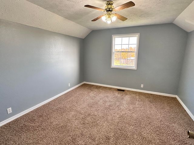 23548 Lawrence 1090, Monett, MO 65708